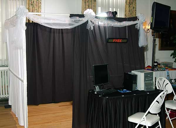 Party Booth - Photo Booth Rentals West Virginia